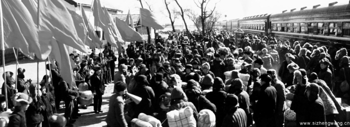 来自陕、甘、青、川、新等省区石油系统参战职工会师荒原_UUID22350 来自陕、甘、青、川、新等省区石油系统参战职工会师荒原_UUID22350