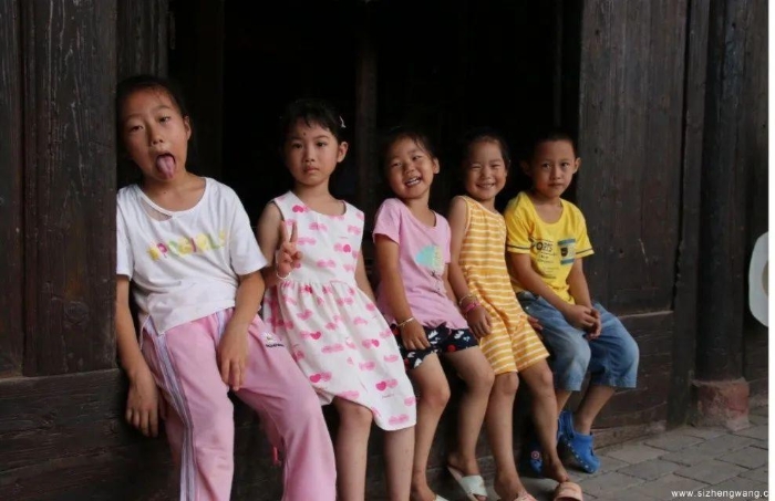 18-小朋友纯粹的笑(1)_UUID11357 18-小朋友纯粹的笑(1)_UUID11357